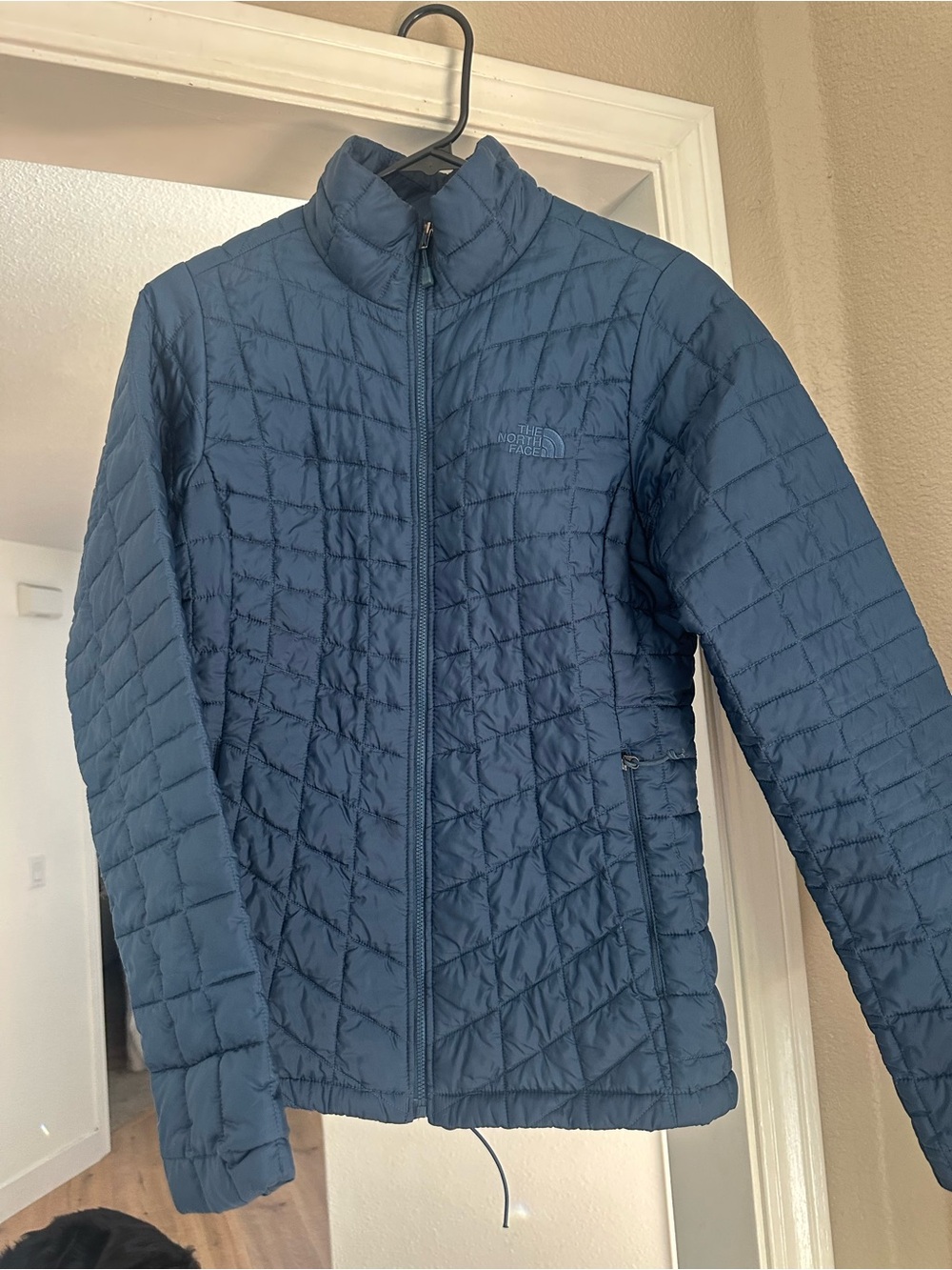 The North Face Women's Thermoball Jacket -Small